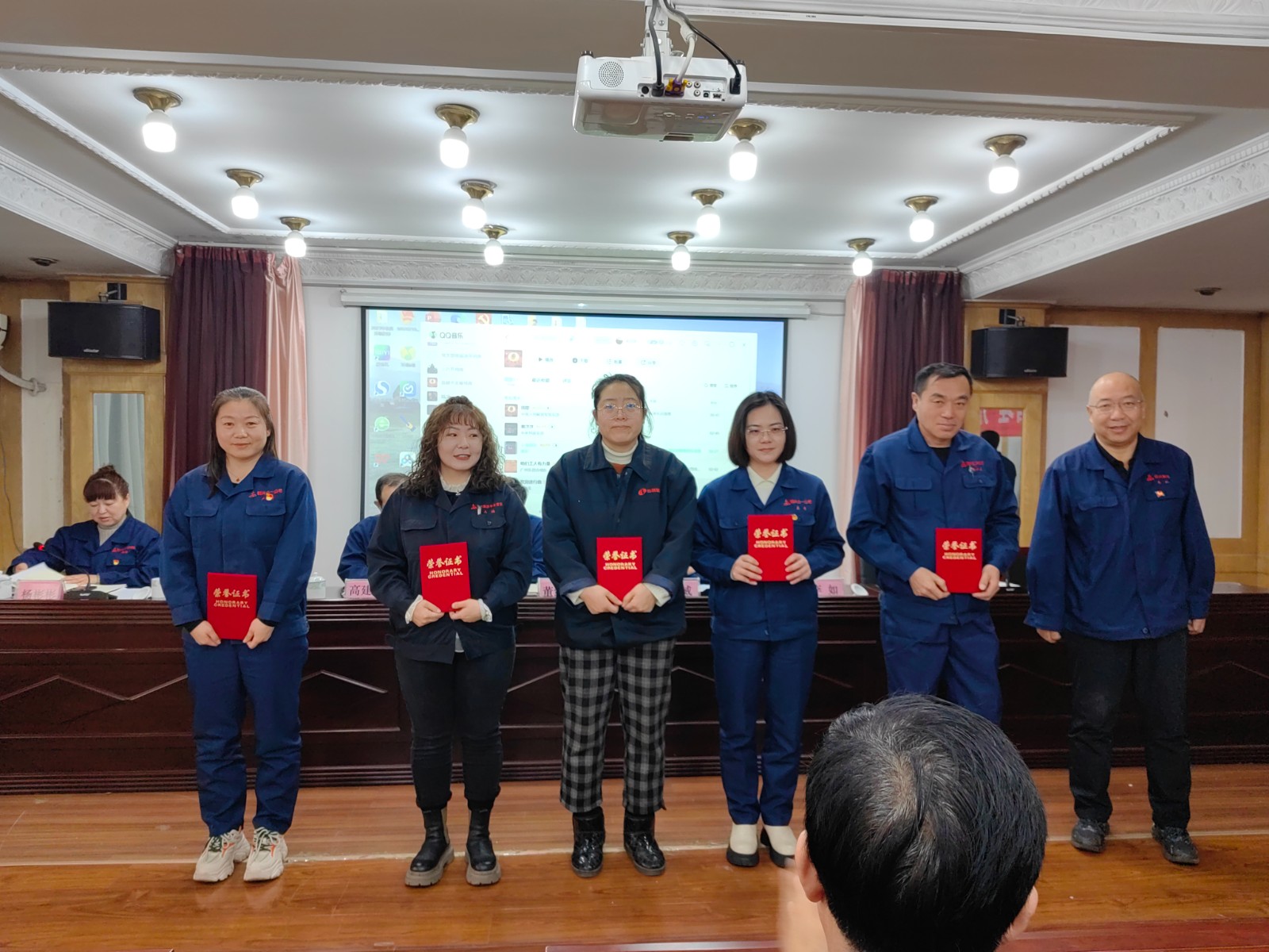 1705892405499172.jpg 1705892405499172.jpg